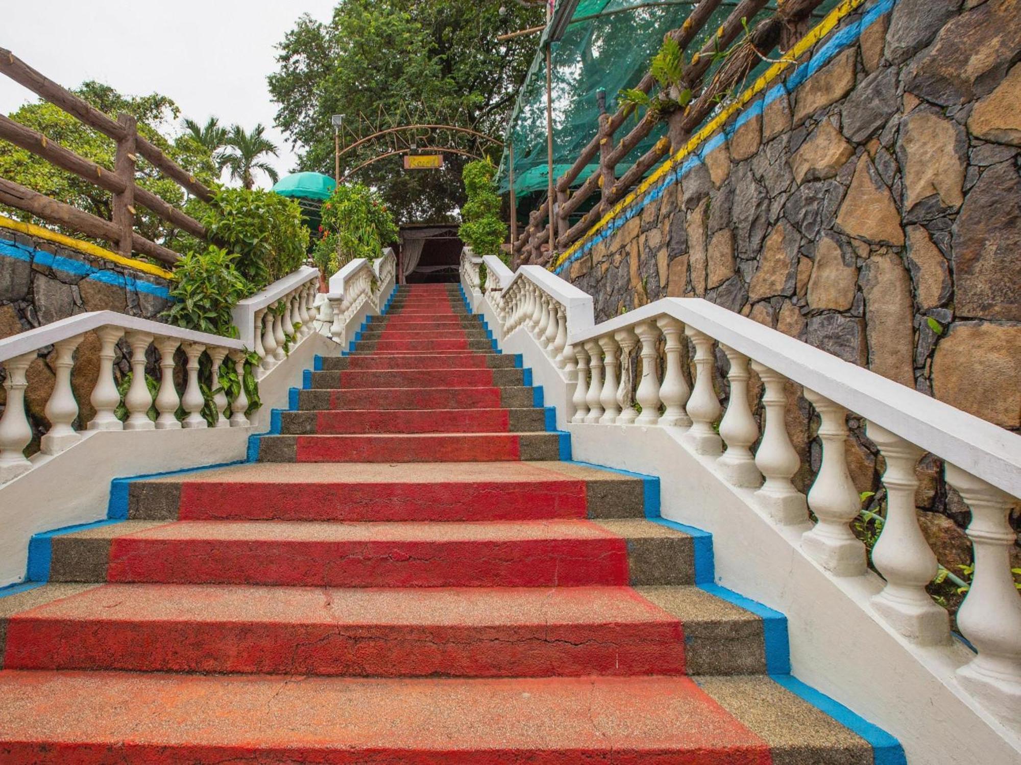 Oyo 588 Sunrock Resort Antipolo Eksteriør bilde